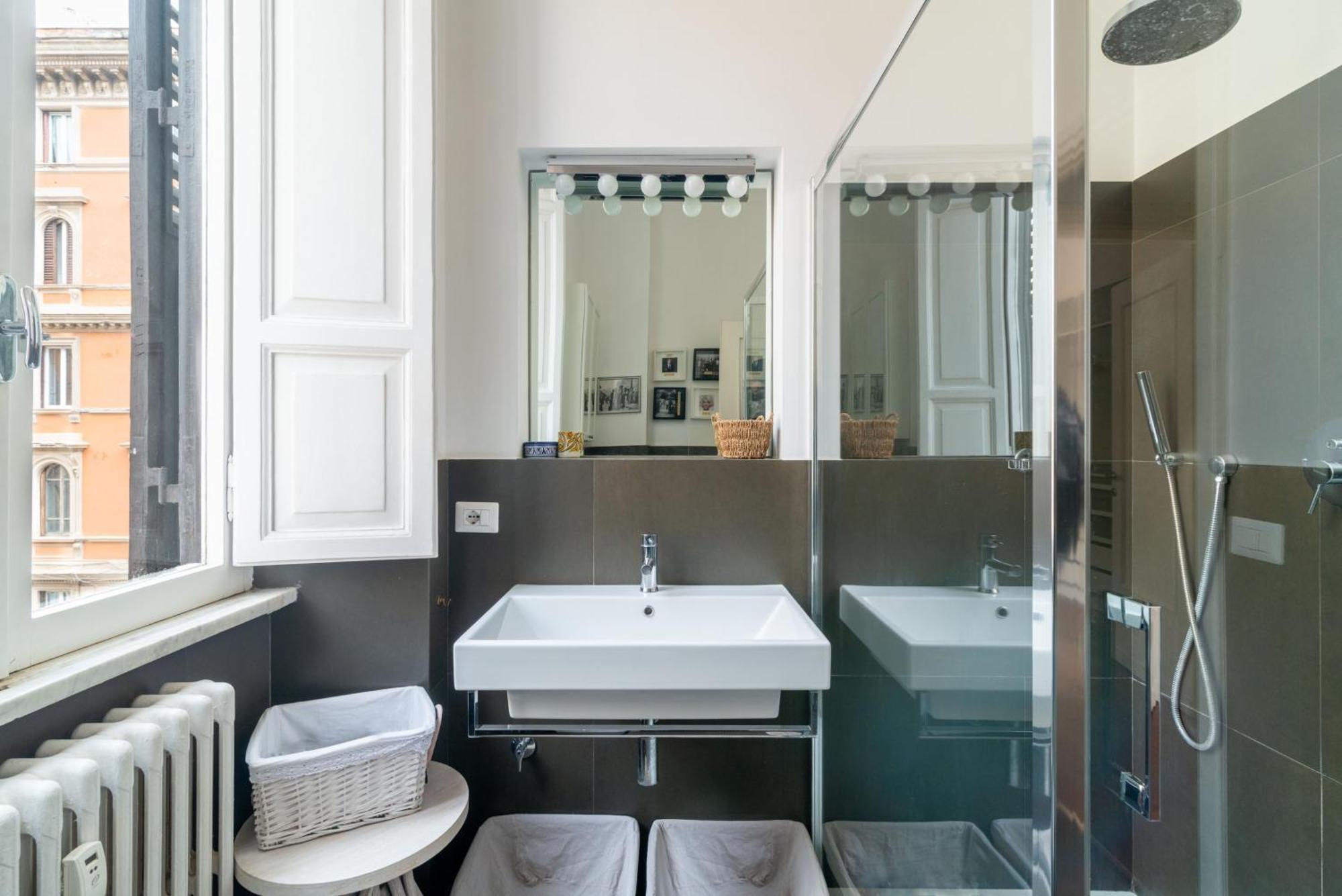 Aureliana Luxury Rom